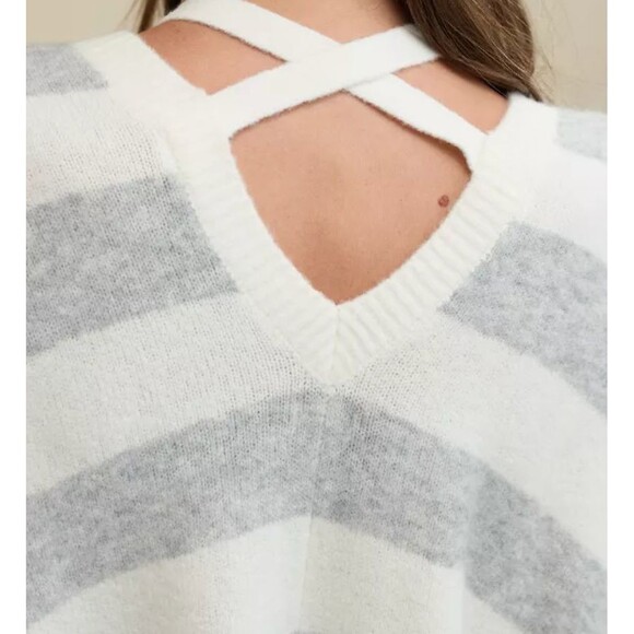 Aerie Oversized Comfy Striped Cape Sweater Criss Cross Back Gray White Size L/XL - Picture 5 of 16